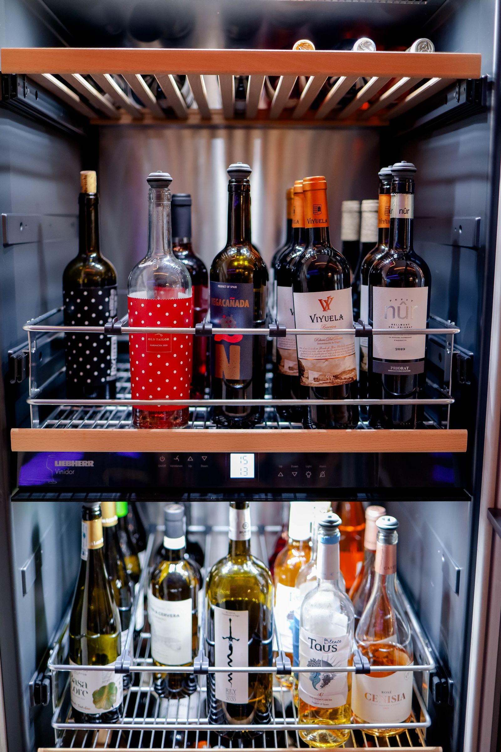 DCS glass-door beverage refrigerator