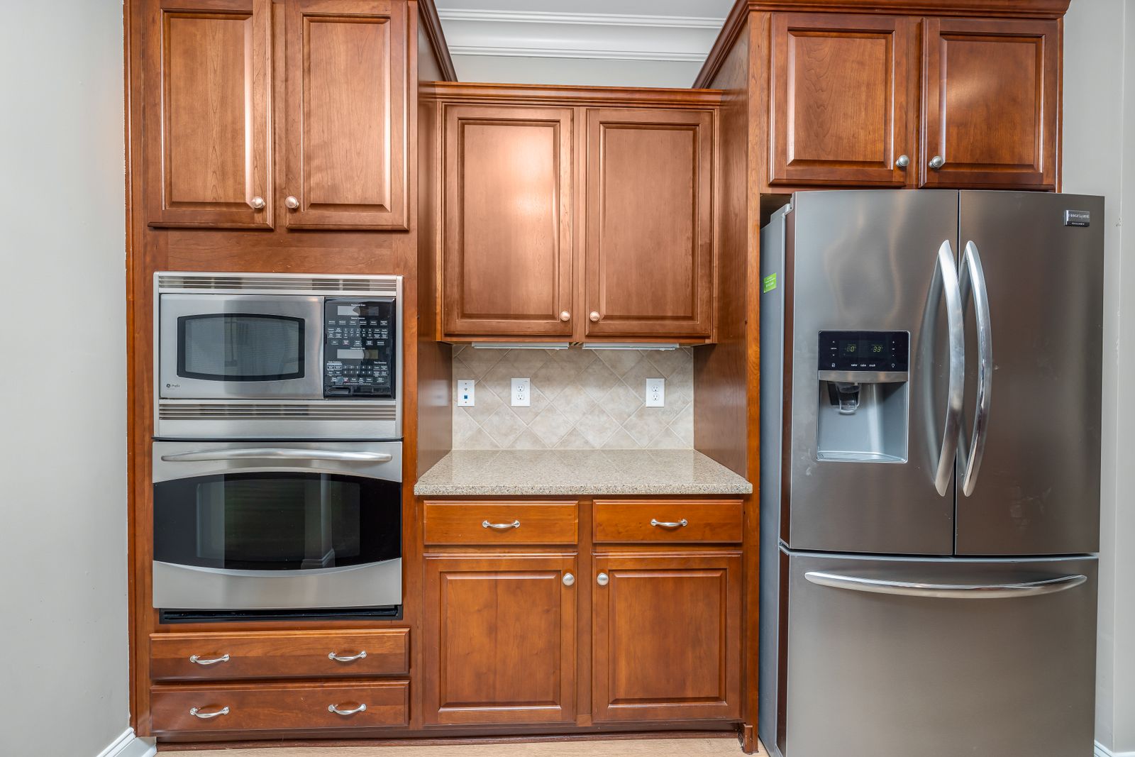DCS stainless double oven range